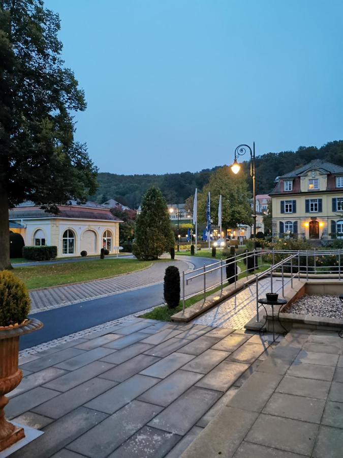 Hotel Deutsches Haus Бад-Брюккенау Экстерьер фото